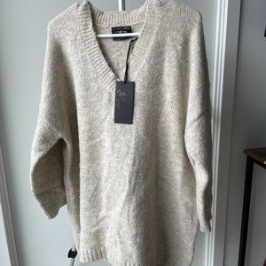 Cashmere Long and soft sweater, Size S